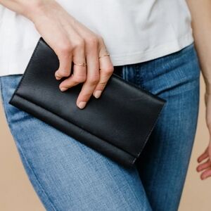 ABLE Debre Wallet Leather Black Clutch